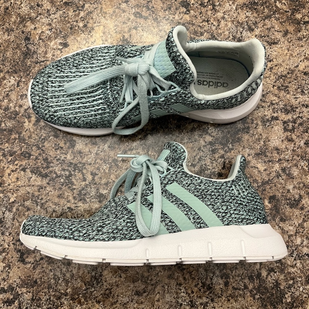 Womens Adidas Sneakers